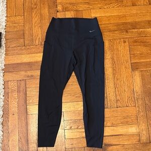 Nike Universa Leggings